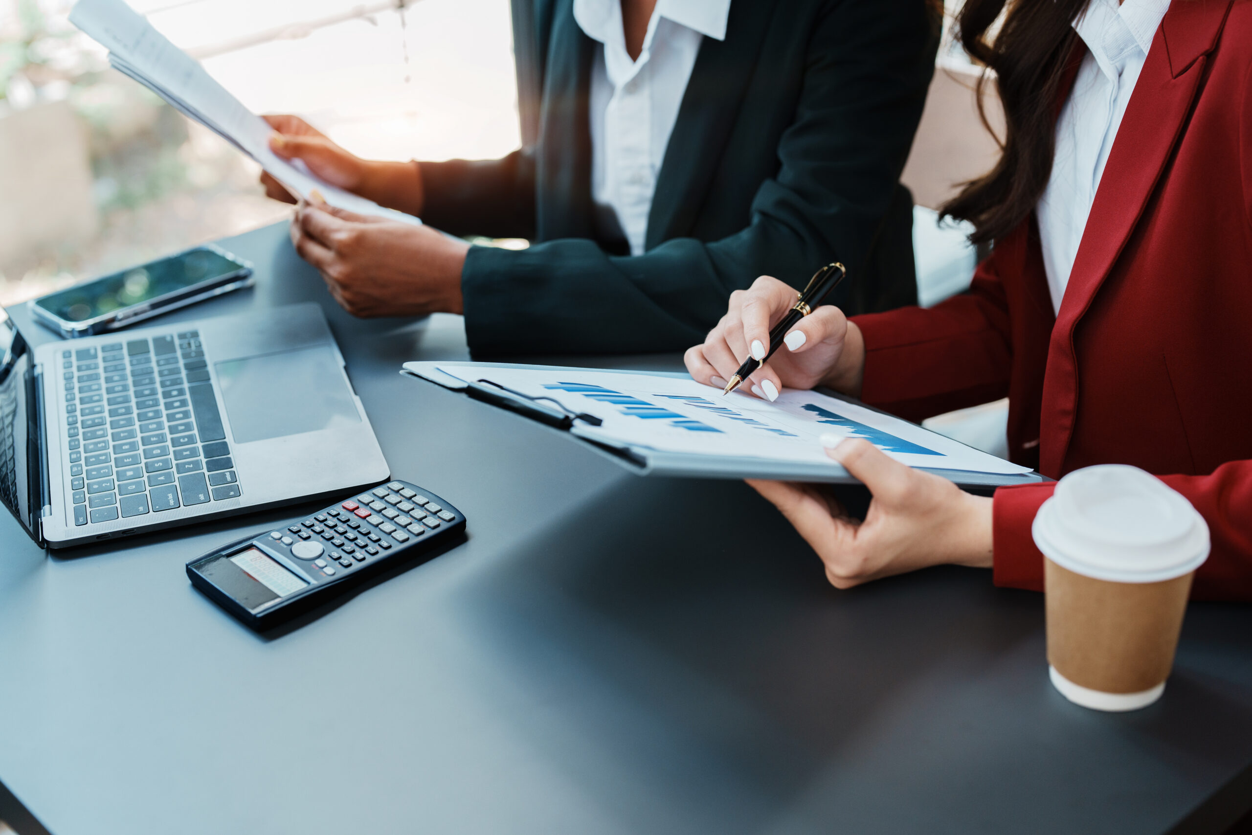CyberlinkASP vs. Rightworks: Choosing a Cloud Hosting Partner Beyond QuickBooks
